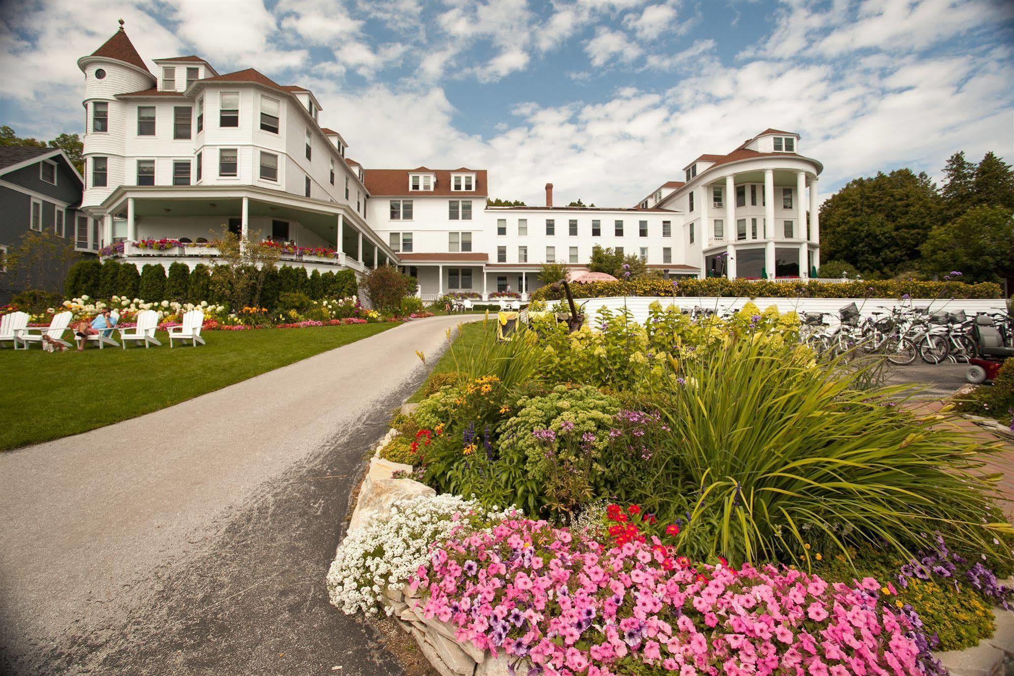 מקינק איילנד Island House Hotel מראה חיצוני תמונה
